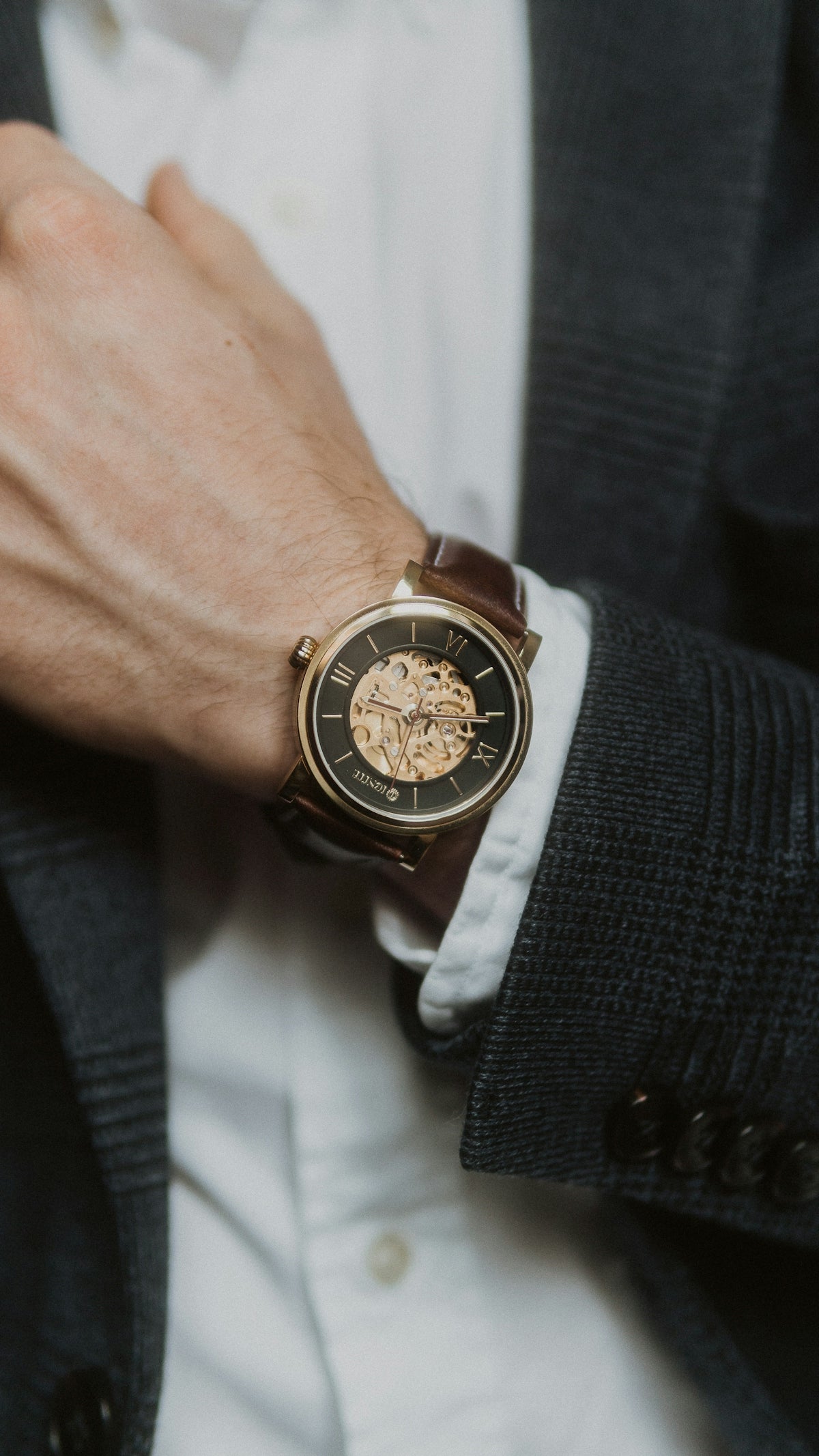 How to Maintain Your Watch For Longevity