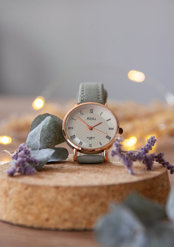 Debunking Common Wristwatch Myths and Misconceptions